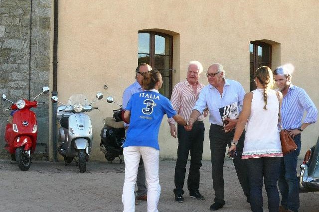 Vespa Tours in Castel Monastero